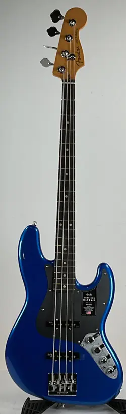 BASS GUITAR NOBLE