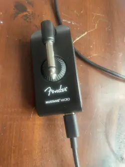 FENDER MUSTANG MICRO WIRELESS BLUETOOTH ELECTRIC GUITAR HEADPHONE AMPLIFIER