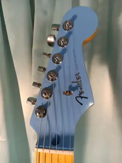 FENDER STRATOCASTER AERODYNE