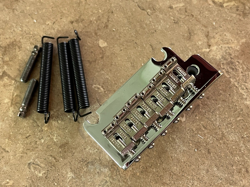 FENDER JUANES STRATOCASTER GUITAR TREMOLO BRIDGE