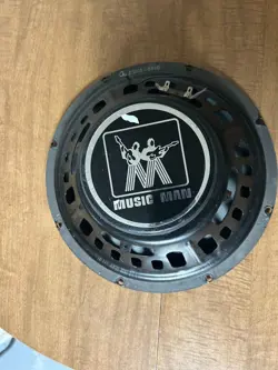 CONDITION FENDER GUITAR