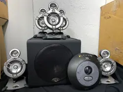 POWERED SPEAKER SURROUND