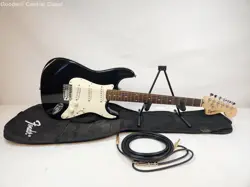 FENDER STRAT ALLINITY