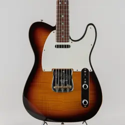 CUSTOM DELUXE TELECASTER