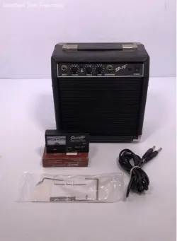 GUITAR BASS AMPLIFIER