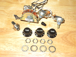 FENDER 2012 USA BLACK GREASE BUCKET STRATOCASTER ELECTRONIC CONTROL POTS HARNESS