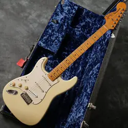 FENDER JIMI HENDRIX TRIBUTE STRATOCASTER OWT USED USED