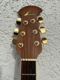 STRING GUITAR MODEL