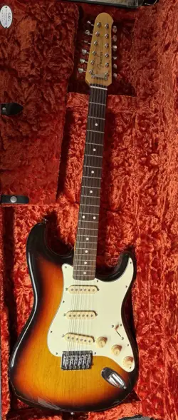 FENDER 12-STRING STRATOCASTER