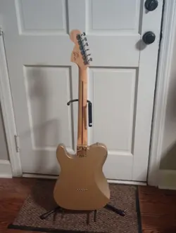 FENDER TELECASTER DELUX