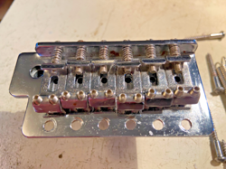 BRIDGE PLATE OUTPUT