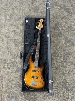 BEAUTIFUL FENDER JAZZ BASS MADE IN KOREA!
