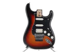 FENDER STRATOCASTER BODY PLAYER SERIES 3 TONE SUNBURST FULLY LOADED