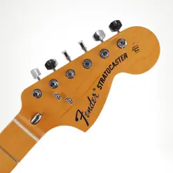 FENDER 70'S STRATOCASTER NECK VINTERA II SERIES MAPLE STRAT NECK WITH TUNERS