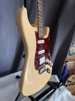 STRATOCASTER 60