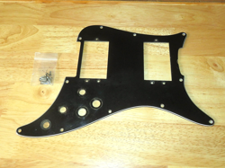 FENDER 1983 USA BLACK 3 PLY LEAD III PICKGUARD