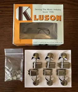 ORIGINAL 1980-1990S FENDER