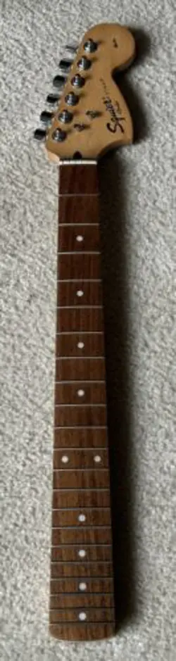 2004 FENDER SQUIER AFFINITY STRATOCASTER NECK 70'S STYLE HEADSTOCK EXCELLENT!