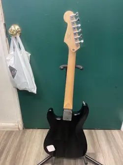 MINI STRAT BLACK