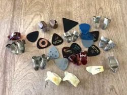 PLASTIC MARTIN FENDER