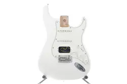FENDER STRATOCASTER BODY PLAYER SERIES POLAR WHITE FINISH MISSING BRIDGE PICKUP