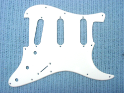 PICKGUARD STRATOCASTER SSS