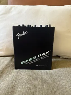 FENDER BASS PAK