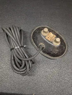 VINTAGE FENDER USA  1960S FENDER 2 BUTTON BLACKFACE FOOTSWITCH REVERB/VIBRATO