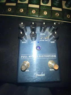USED FENDER FULL MOON DISTORTION GUITAR EFFECTS PEDAL