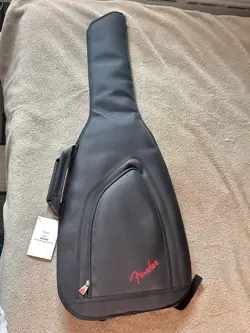 FENDER F610 ELECTRIC GUITAR GIG BAG - BLACK
