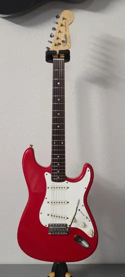 SSS STRAT WITH