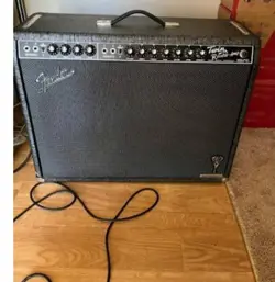 FENDER TWIN REVERB GEORGE BENSON 65 RI HAND WIRED BY ALESSANDRO EXCELLENT COND.