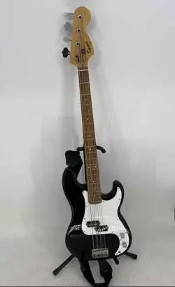 FENDER SQUIER P-BASS WHITE BLACK 4 STRING RIGHT-HANDED ELECTRIC GUITAR