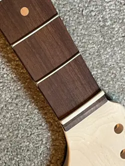 REISSUE FENDER STRATOCASTER