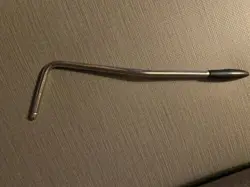 FENDER STRAT PLUS TREMOLO BAR