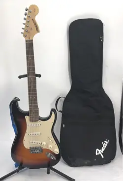 FENDER STARCASTER ELECTRIC GUITAR WITH CASE FOR PARTS/REPAIR