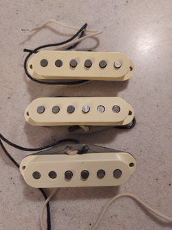 FENDER STRAT PICKUP SET
