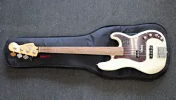 FENDER PLAYER PLUS PRECISION BASS OLYMPIC PEARL FINISH ELECTRIC BASS GUITAR
