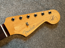 ROBERTY CRAY SIGNATURE