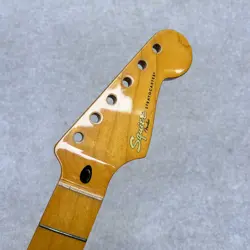 GUITAR NECK SQUIER STRATOCASTER 21 FRETS ONE PIECE MAPLE WOOD USED 2#