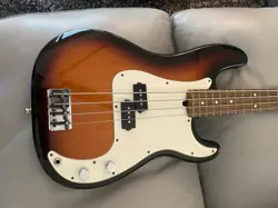 AMERICAN PRECISION BASS-