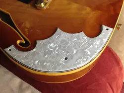 TELECASTER TELE THINLINE 4-PLY PEARL WHITE ARMREST FOR FENDER GUITAR PROJECT