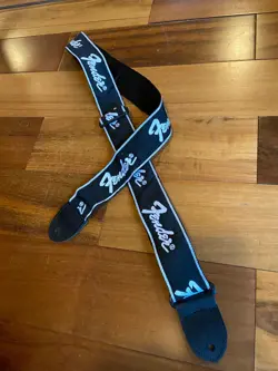 FENDER BLACK RUNNING LOGO GUITAR STRAP STRAT TELECASTER