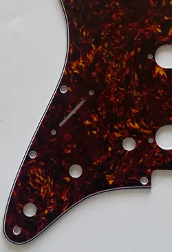 PICKGUARD BROWN TORTOIS