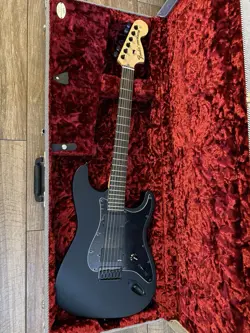 JIM ROOT STRATOCASTER