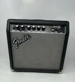 GUITAR AMPLIFIER.