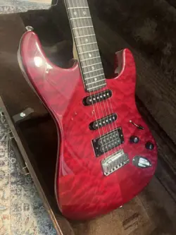 2004 FENDER AMERICAN DELUXE STRATOCASTER QUILTED TRANSPARENT CRIMSON