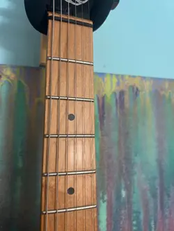 CONTEMPORARY STRATOCASTER CUSTOM