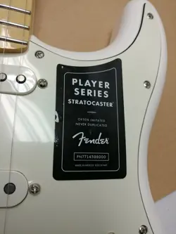 WHITE W/MAPLE FINGERBOARD