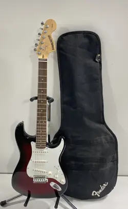 GUITAR-STARCASTER-W/EXTRAS